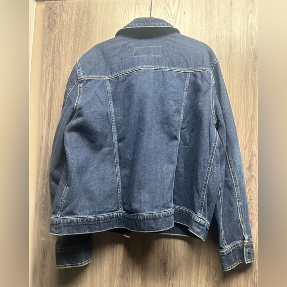 Eddie Bauer Women’s Denim Jacket - Picture 4 of 4